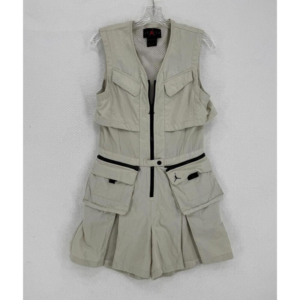 Jordan Air Womens Gray Beige Nylon Full Zip Heatwave Flight Suit Romper Sz XS